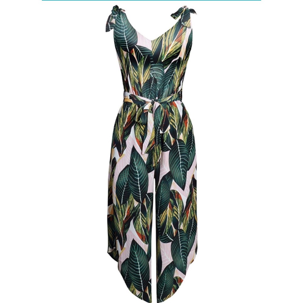 Jumpsuit with belt